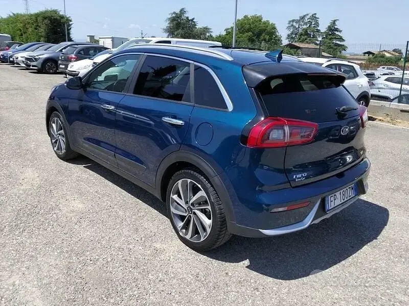Usata Kia Niro 141 CV (103 kW) 2018 Bluazzurro SUV