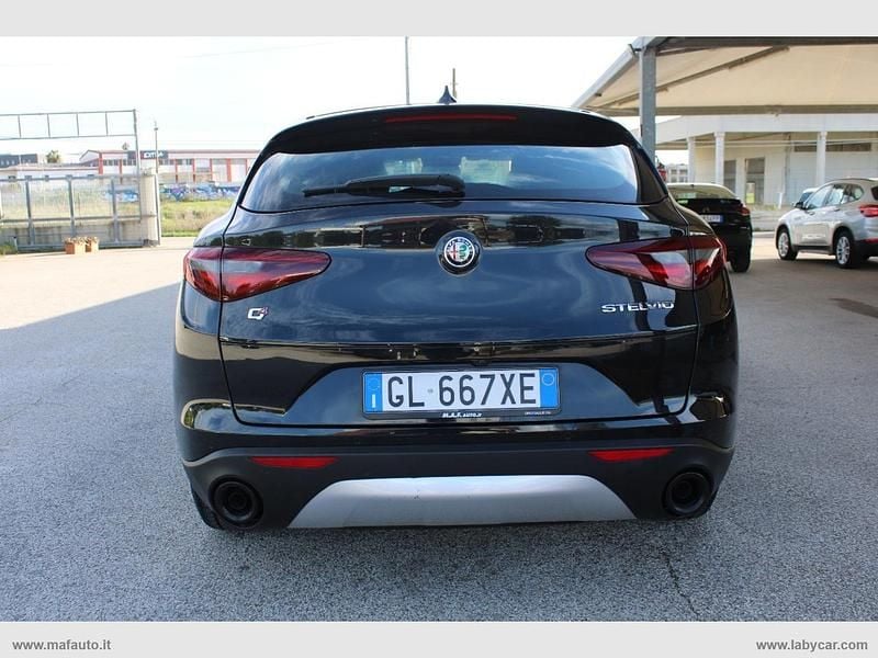 Usata Alfa Romeo Stelvio 190 CV (139 kW) 2022 Nero SUV