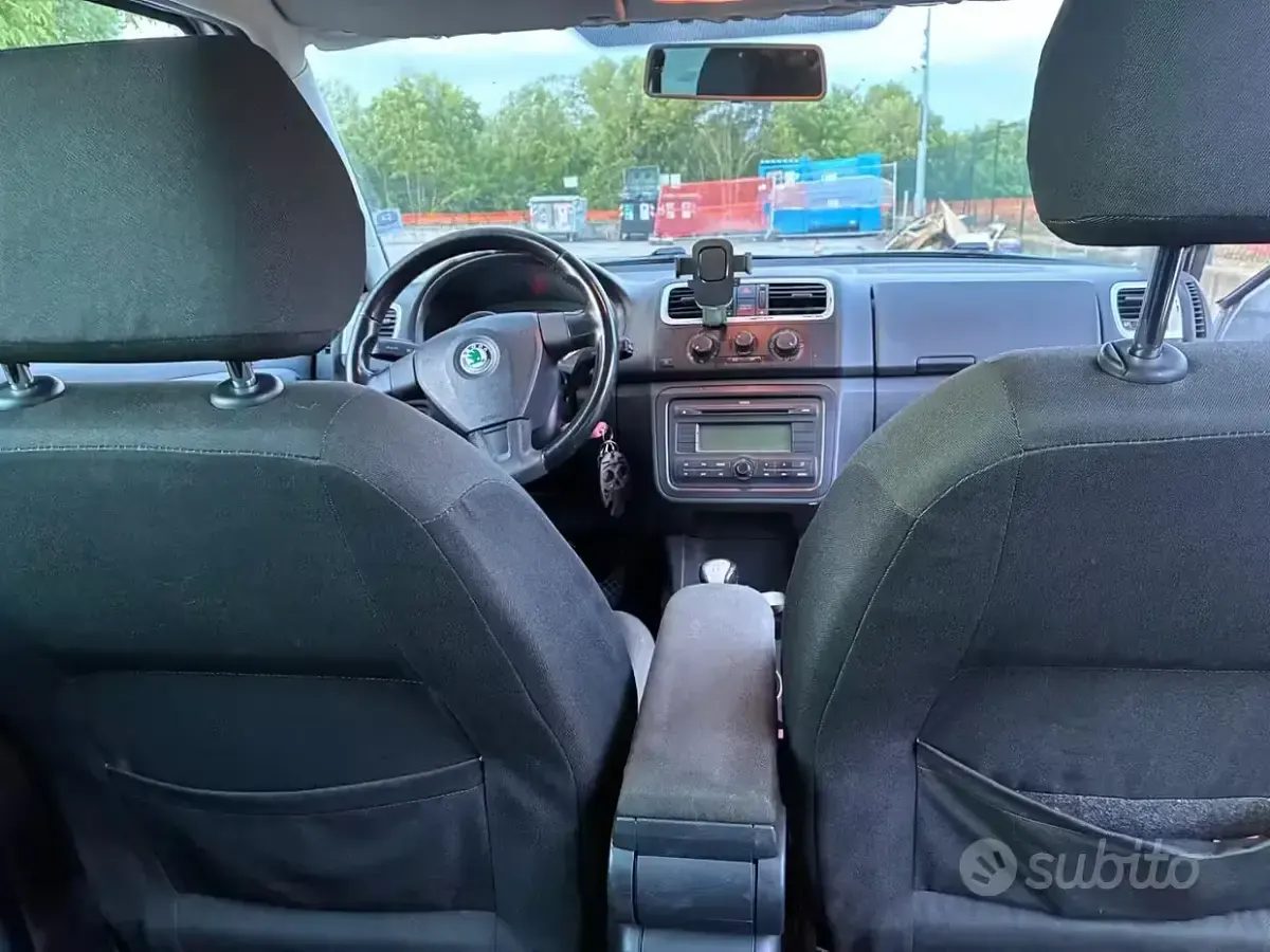Usata Skoda Roomster 85 CV (62 kW) 2007 Bluazzurro Monovolume