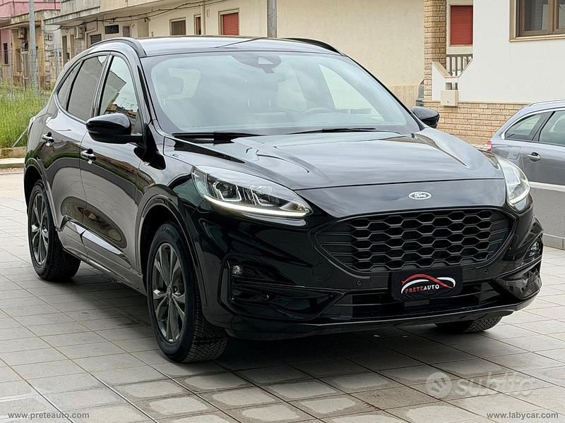 Usata Ford Kuga ST-Line 190 CV (139 kW) 2020 Nero SUV