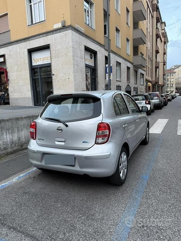 Usado Nissan Micra 2013 Cinzento Citadino