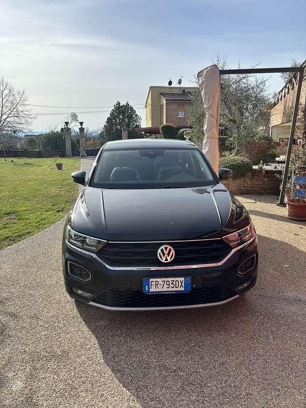Usata VW T-Roc Advance 116 CV (85 kW) 2018 SUV