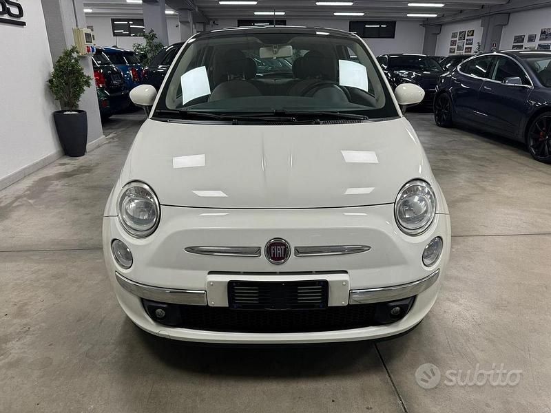 Usata Fiat 500 Lounge 101 CV (74 kW) 2010 Bianco Berlina
