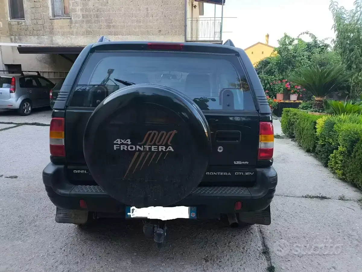 Usata Opel Frontera 115 CV (84 kW) 2001 Verde SUV