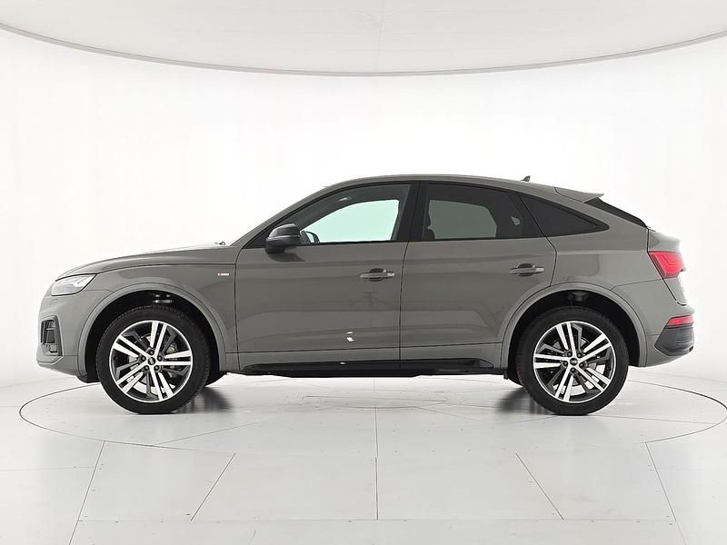 Usata Audi Q5 Sportback S-Line 204 CV (150 kW) 2024 Grigio SUV