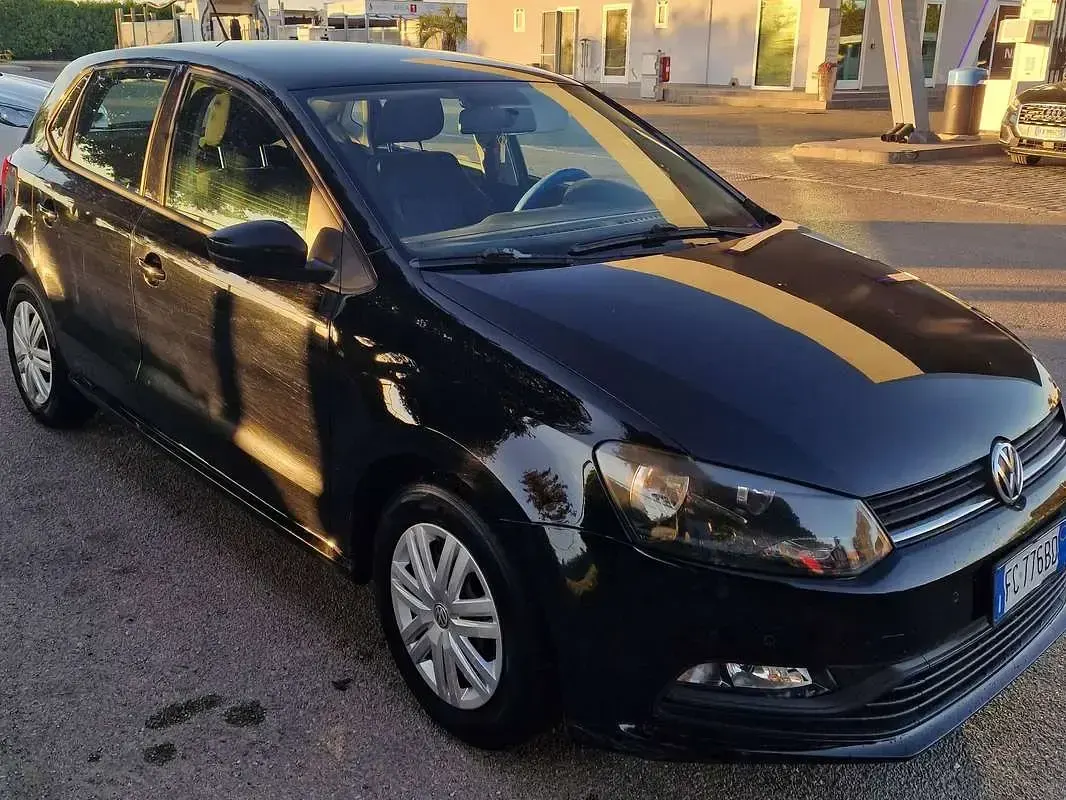 Usata VW Polo Trendline 75 CV (55 kW) 2016 Nero Berlina