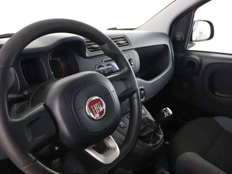 Usata Fiat Panda 69 CV (50 kW) 2016 Argento Utilitaria