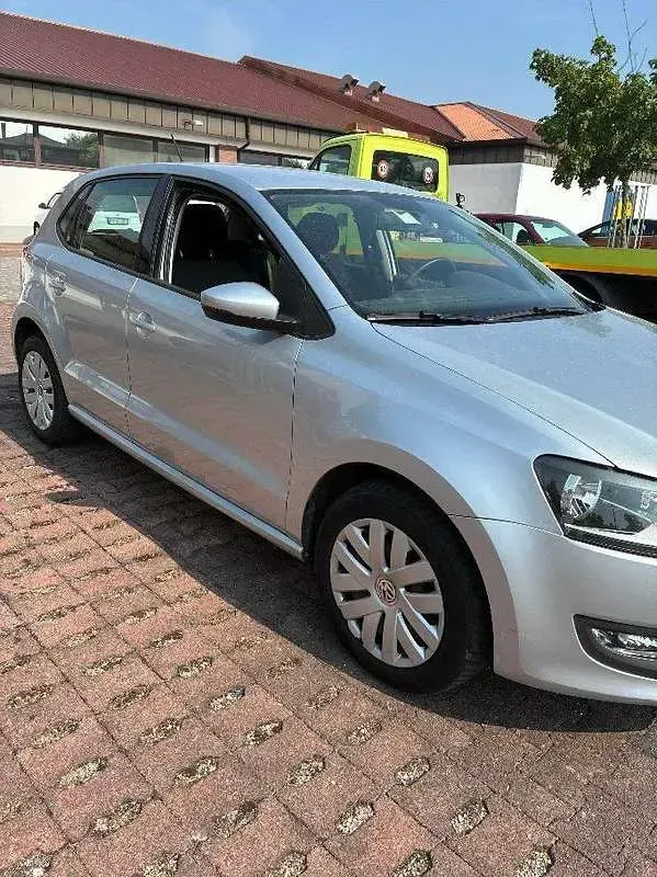 Usata VW Polo Comfortline 90 CV (66 kW) 2013 Grigio Utilitaria