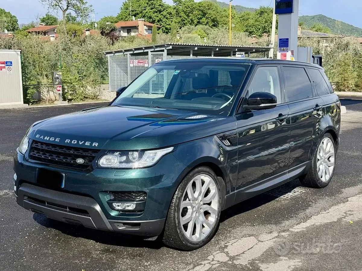 Usata Land Rover Range Rover HSE Dynamic 249 CV (183 kW) 2015 Verde SUV