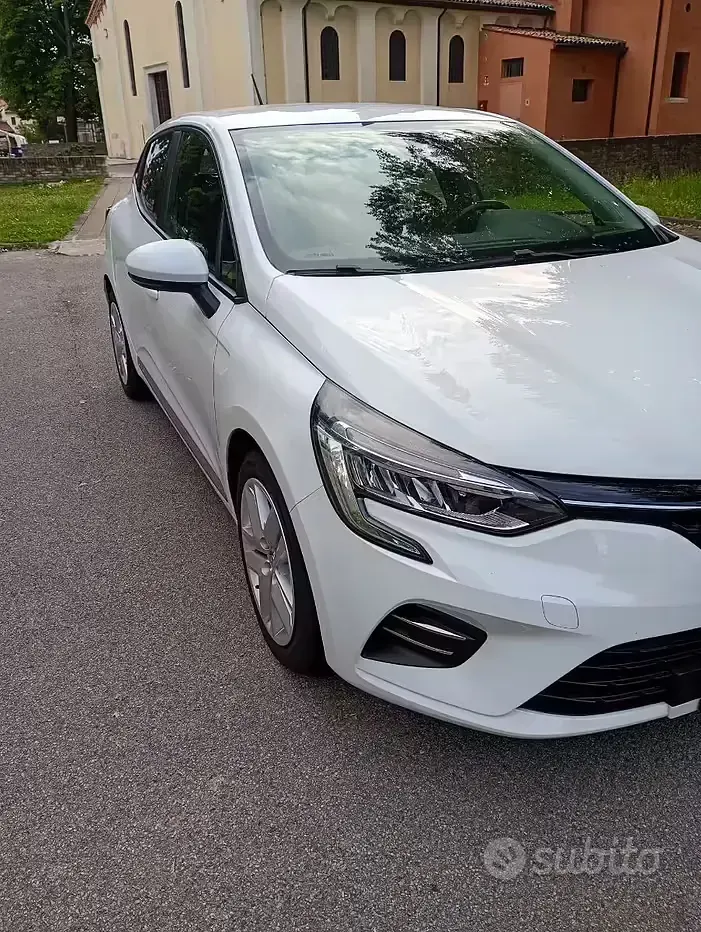 Usata Renault Clio 100 CV (73 kW) 2020 Bianco Utilitaria