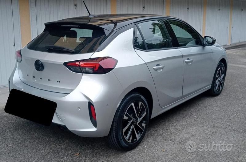 Usata Opel Corsa S 75 CV (55 kW) 2024 Grigio Utilitaria