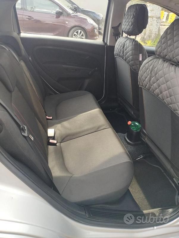 Usata Fiat Punto 77 CV (56 kW) 2012 Utilitaria