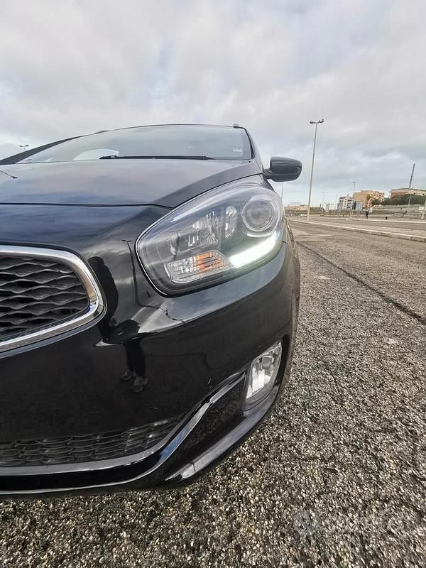 Usata Kia Carens 136 CV (100 kW) 2015 Nero Monovolume