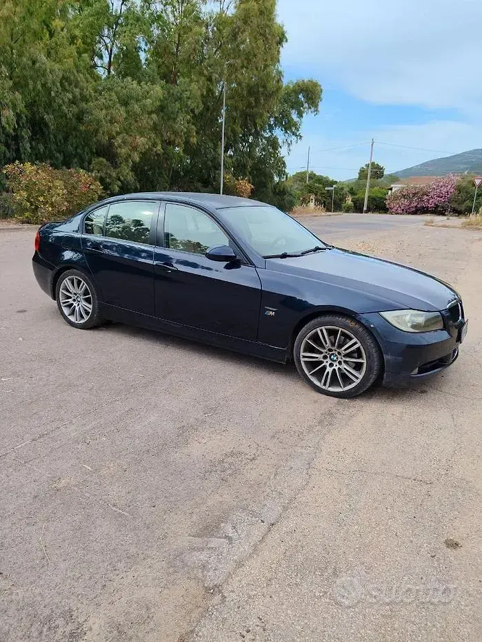 Usata BMW 320 177 CV (130 kW) 2007 Blu Berlina