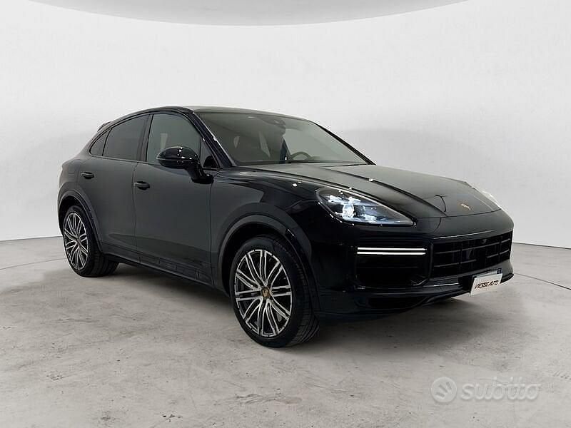 Usata Porsche Cayenne Turbo 2019 Nero SUV