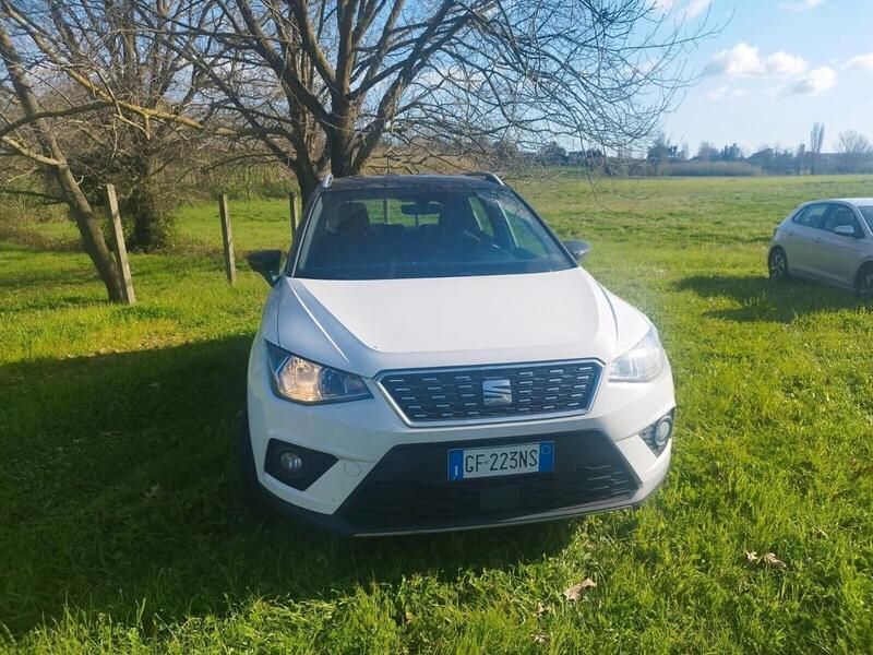 Usata Seat Arona Xperience 95 CV (69 kW) 2021 Bianco SUV