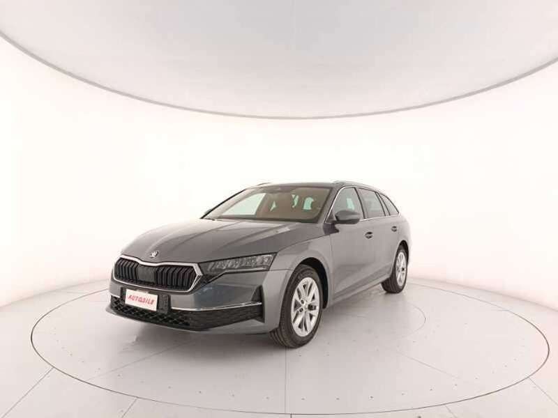 Nero Usata 2024 Skoda Octavia Executive Station wagon | 32.000 € (Molto cara) - Immagine 1/4