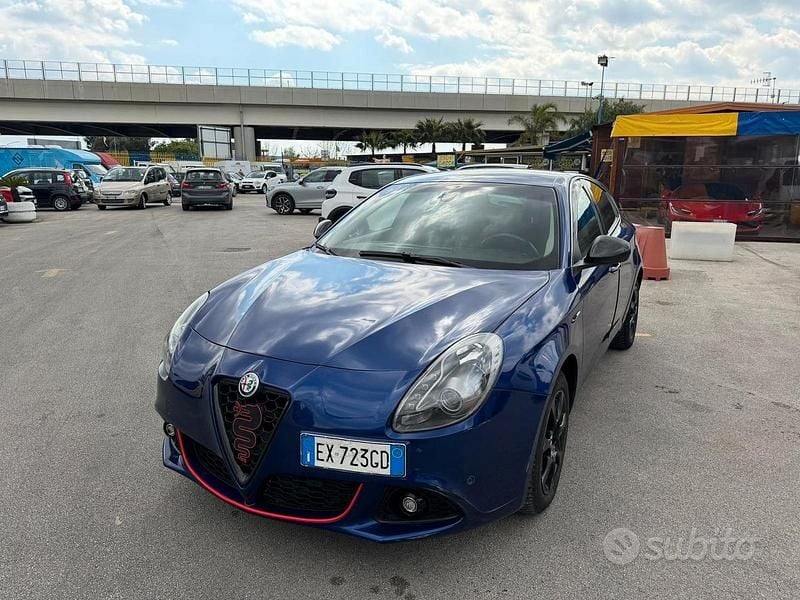 Usata Alfa Romeo Giulietta 105 CV (77 kW) 2015 Blu Utilitaria