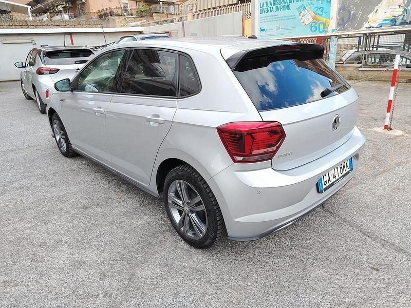 Usata VW Polo R 110 CV (80 kW) 2020 Grigio Utilitaria