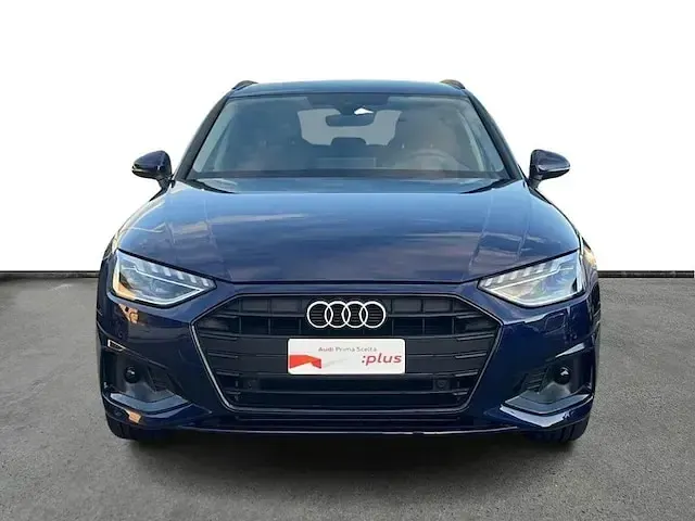 Usata Audi A4 Advanced Plus 136 CV (100 kW) 2024 Blu Station wagon