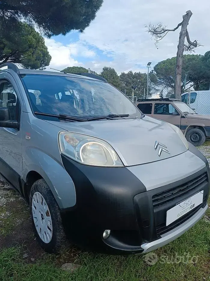 Usata Citroën Nemo XTR 75 CV (55 kW) 2011 Grigio Monovolume