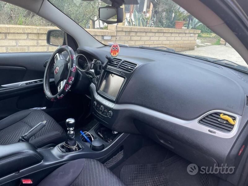 Marrone Usata 2013 Fiat Freemont Urban SUV | 7000 € (Cara) - Immagine 1/4