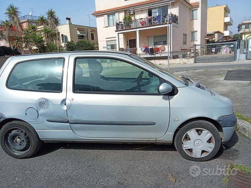 Usata Renault Twingo 2004 Grigio Utilitaria