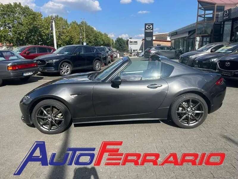 Usata Mazda MX5 Inclusive 160 CV (117 kW) 2017 Grigio Cabrio