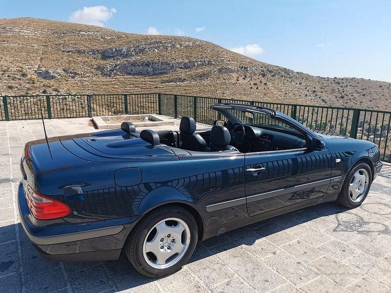 Usata Mercedes CLK230 193 CV (141 kW) 1999 Cabrio