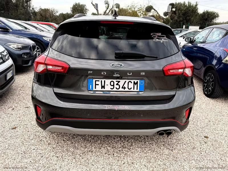 Usata Ford Focus Active 125 CV (91 kW) 2019 Berlina
