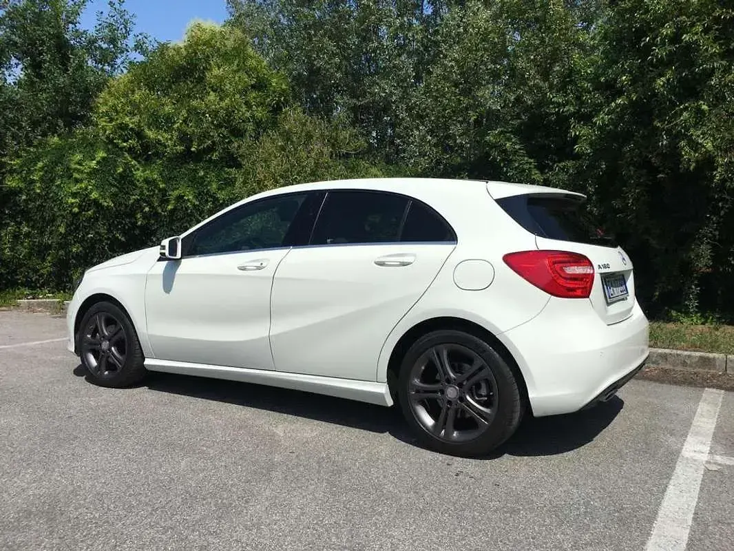 Usata Mercedes A180 Executive 109 CV (80 kW) 2014 Bianco Utilitaria