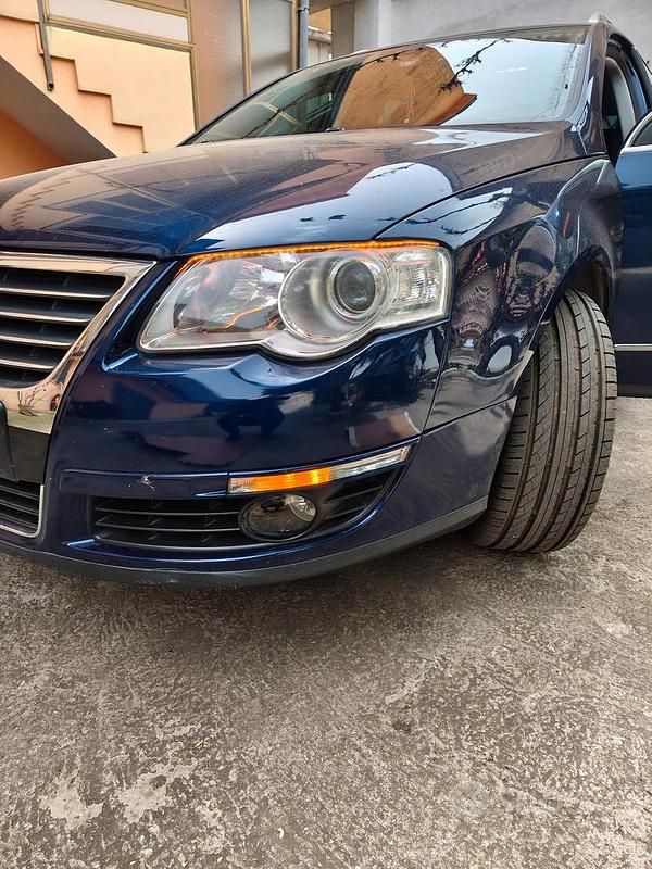 Usata VW Passat 2011 Blu Station wagon