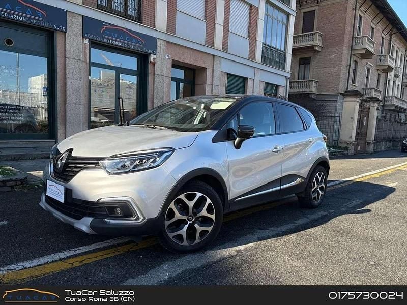 Grigio Usata 2019 Renault Captur SUV | 12.700 € (Buon prezzo) - Immagine 1/4