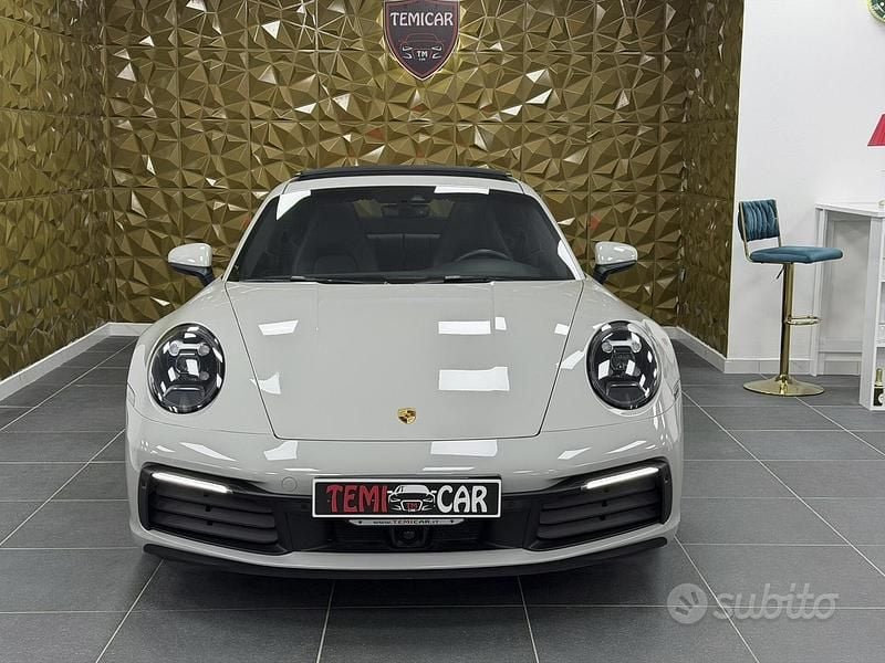 Usata Porsche 911 Carrera 385 CV (283 kW) 2021 Grigio Coupé
