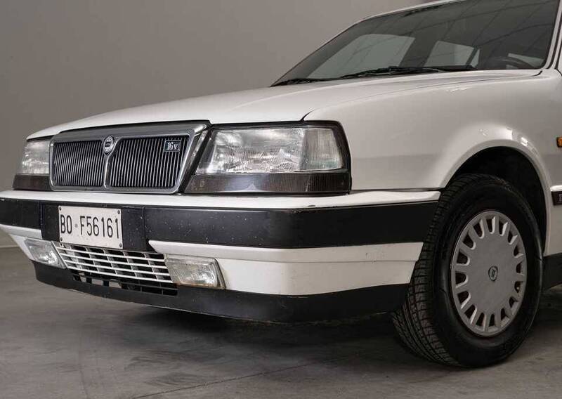Usato 1991 Lancia Thema 2.0 Benzin 141 CV (7.900 €)