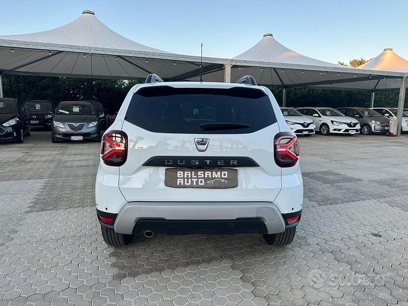 Usata Dacia Duster Prestige 101 CV (74 kW) 2021 Bianco SUV