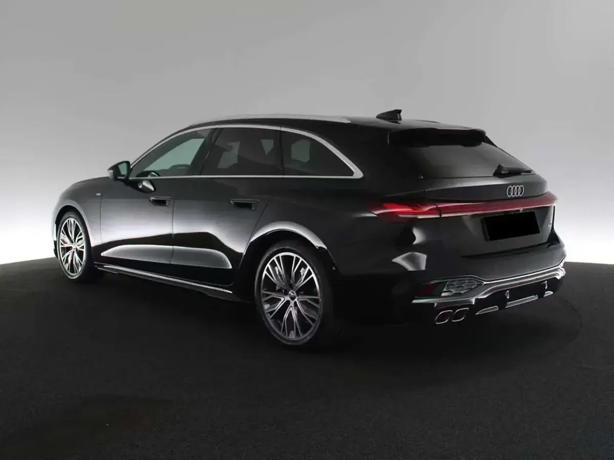 Usata Audi A5 S-Line 204 CV (150 kW) 2025 Nero Station wagon