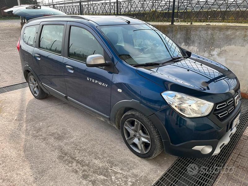 Usata Dacia Lodgy 115 CV (84 kW) 2019 Monovolume