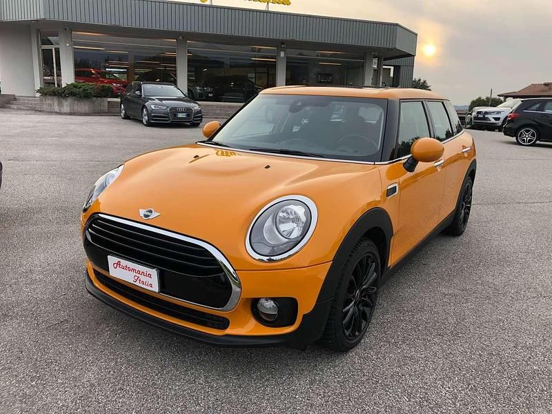 Usata Mini Cooper D Clubman 150 CV (110 kW) 2017 Arancione Station wagon