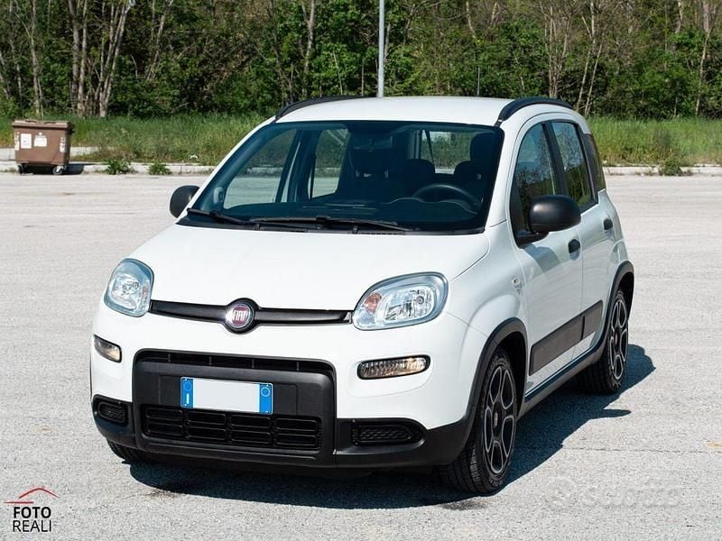 Usata Fiat Panda City Life 70 CV (51 kW) 2021 Bianco Utilitaria