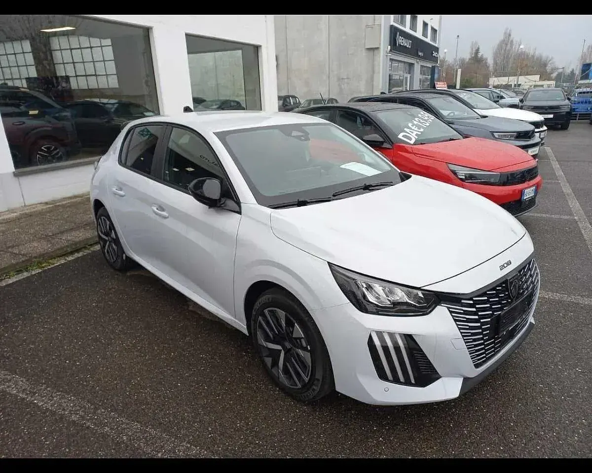 Nuova Peugeot 208 Business-Line 110 CV (80 kW) 2025 Bianco Utilitaria
