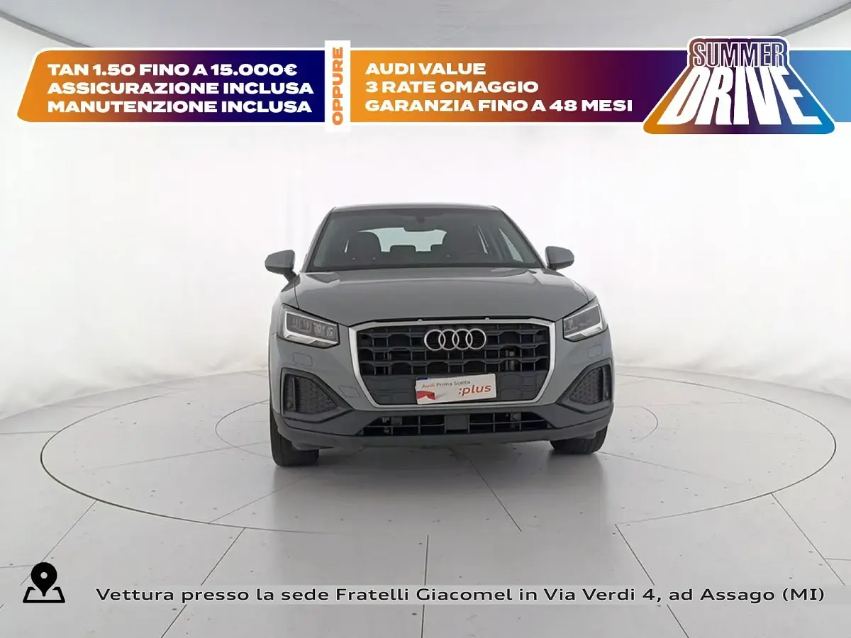 Usata Audi Q2 Admired 110 CV (80 kW) 2023 Grigio freccia perla SUV