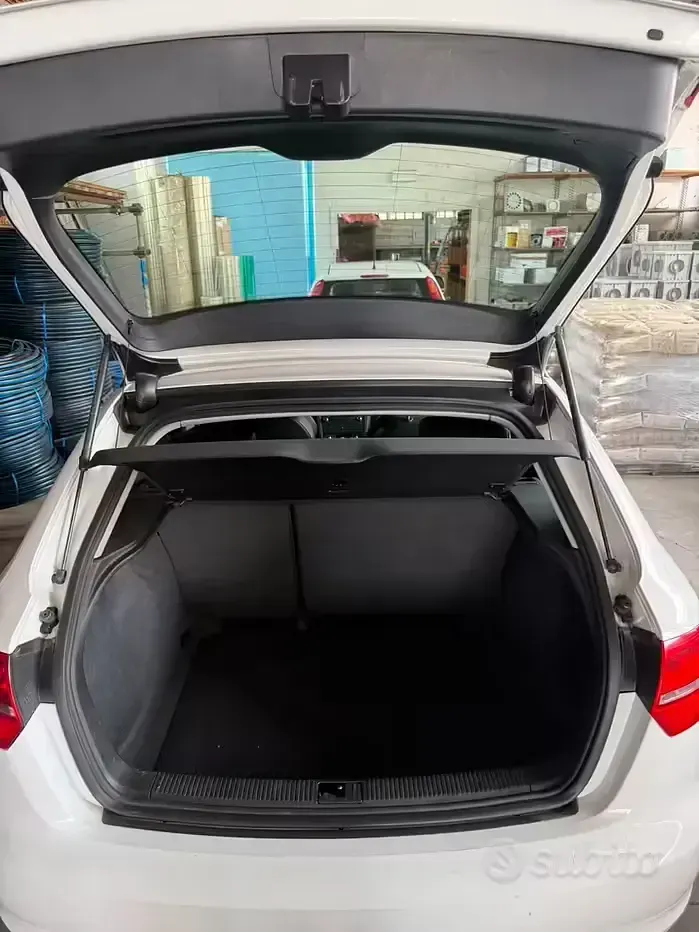 Usado Audi A3 140 CV (102 kW) 2010 Blanco Utilitario