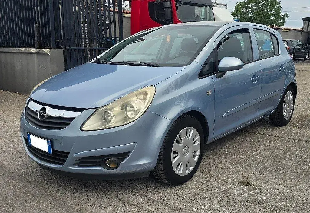Usata Opel Corsa Club 80 CV (58 kW) 2007 Utilitaria