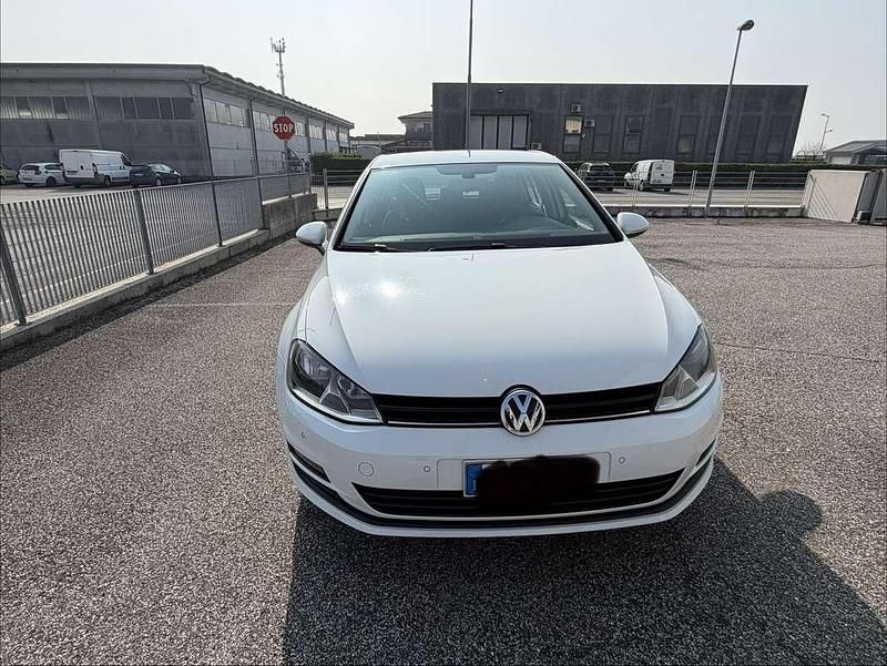 Usata VW Golf VII 110 CV (80 kW) 2017 Berlina