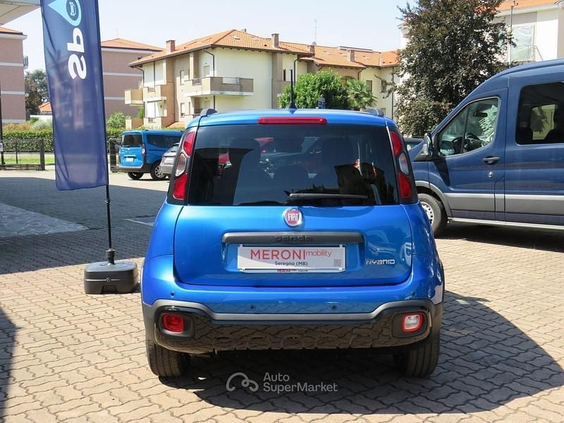 Usata Fiat Panda Cross Cross 69 CV (50 kW) 2025 Blu/azzurro Utilitaria