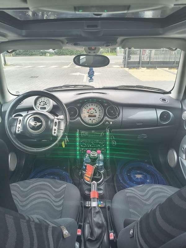 Usata Mini One D 75 CV (55 kW) 2003 Utilitaria