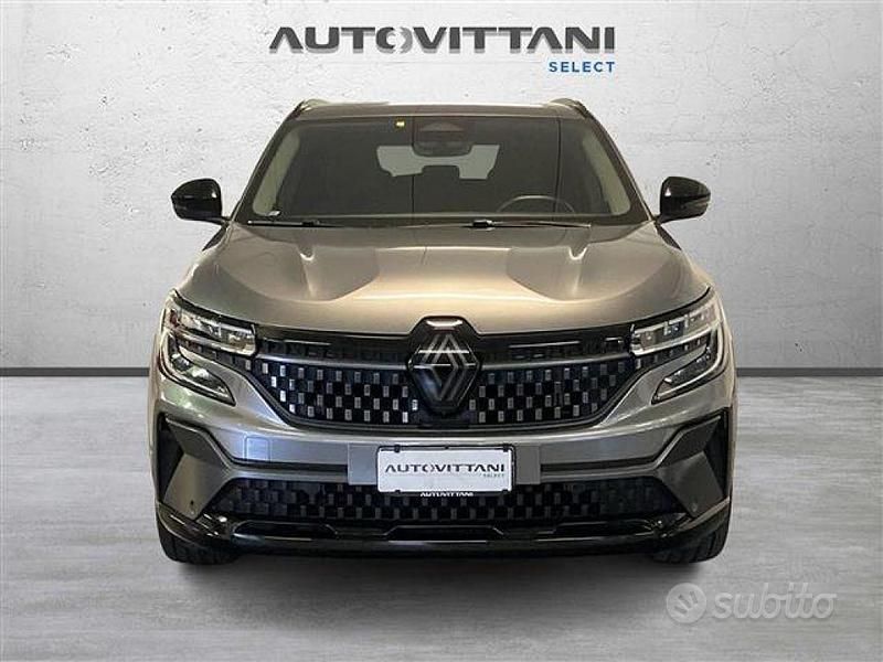 Usata Renault Austral Iconic 200 CV (147 kW) 2023 Grigio scuro SUV