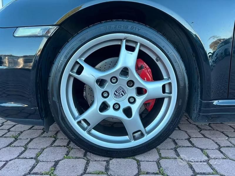 Usata Porsche 911 Carrera 4S Cabriolet 355 CV (261 kW) 2007 Nero jet metallizato Cabrio
