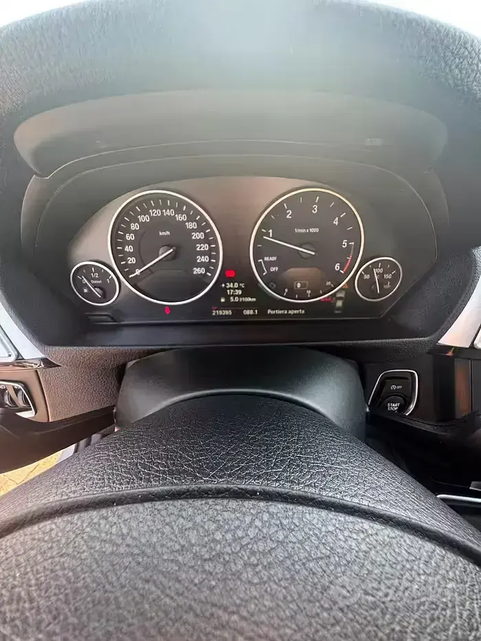 Usata BMW 316 Efficient Dynamics 116 CV (85 kW) 2013 Bluazzurro Berlina